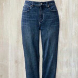 High Rise Straight-Leg Jeans (ShapeMe)